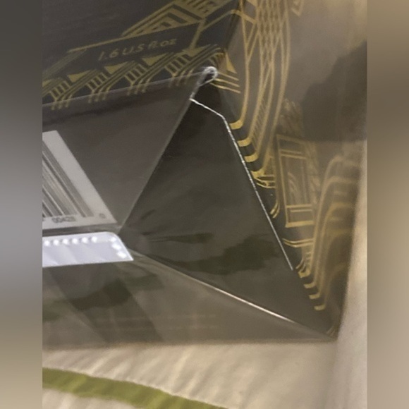 Clive Christian Unisex
Noble Collection XXI Art Deco Amberwood
XXI - Picture 9 of 12